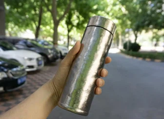 チタン魔法瓶の価格